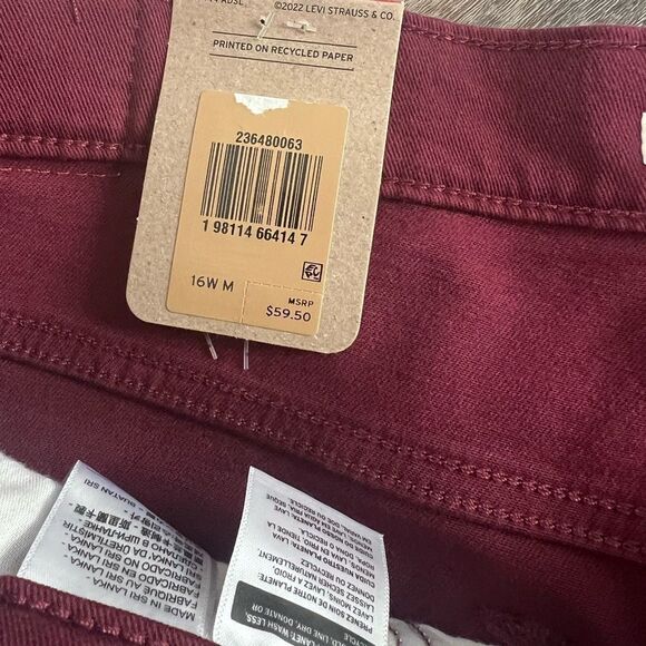 Levi's Plus Classic Straight Jeans Windsor Wine- Size 16W - Picture 6 of 13